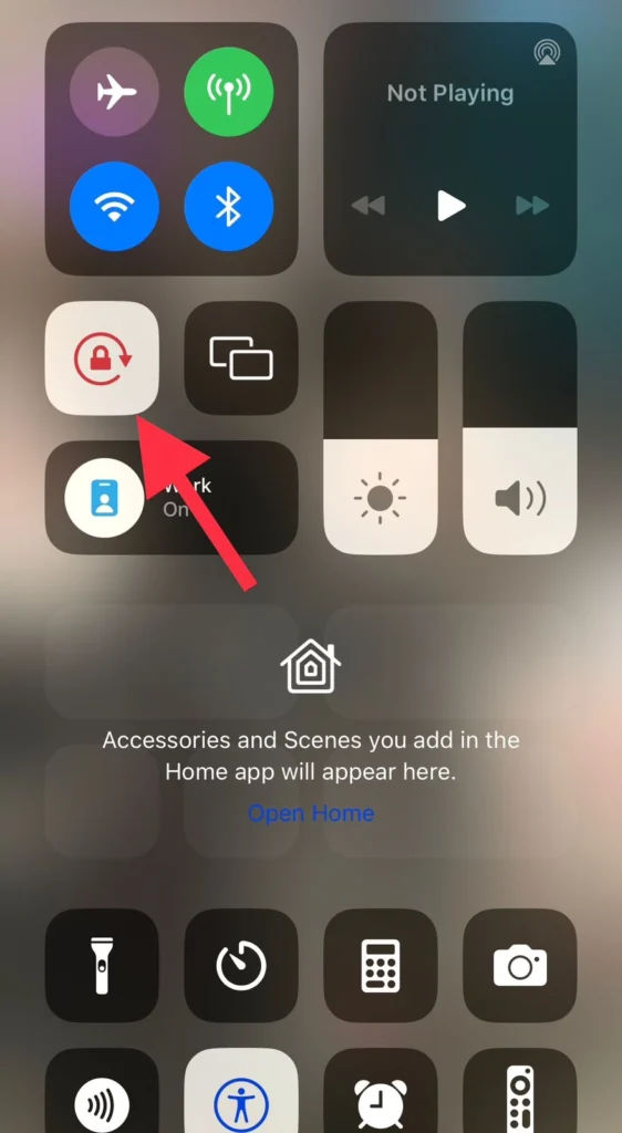 Tap on Lock Screen icon to disable the screen rotation.